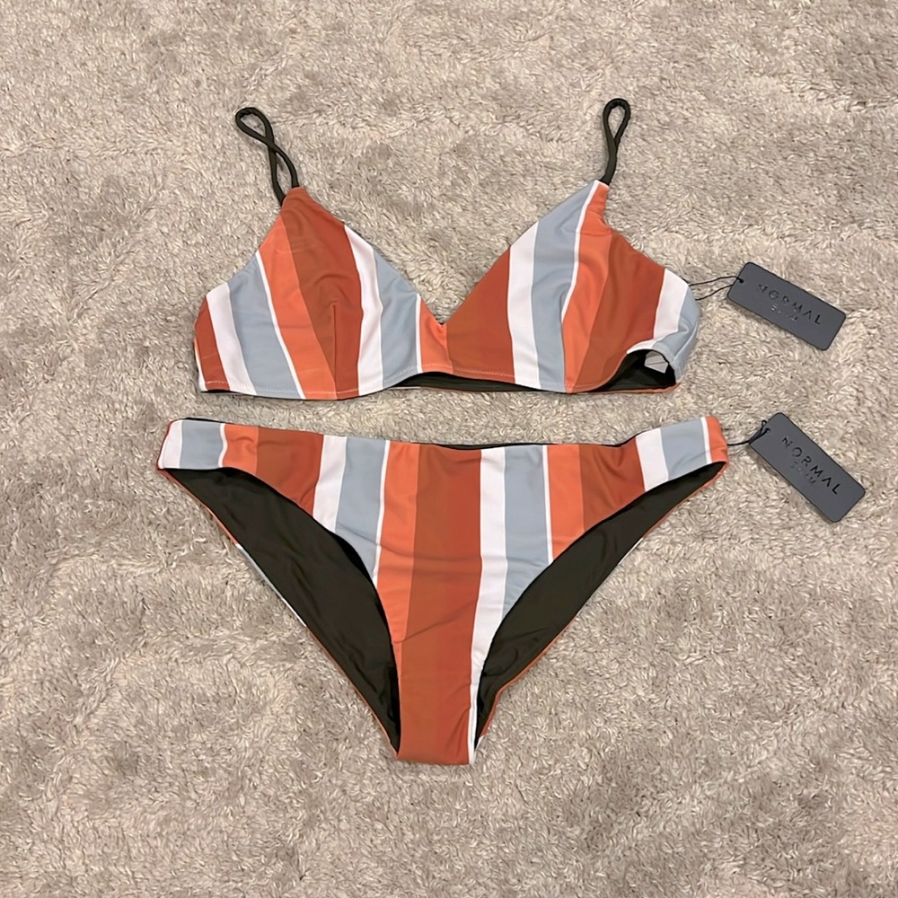 The Normal Brand | Striped Reversible Bikini size Large